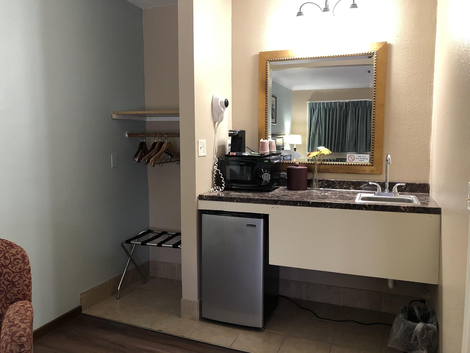 Value Inn Motel Eugene Airport 外观 照片