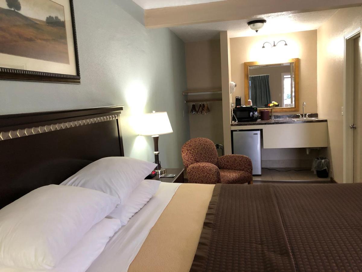 Value Inn Motel Eugene Airport 外观 照片