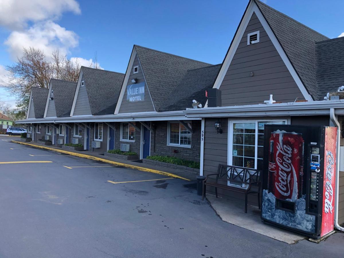 Value Inn Motel Eugene Airport 外观 照片